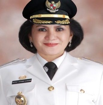 20130723wakil-bupati-barsel-satya-titiek-atyani-djoedir